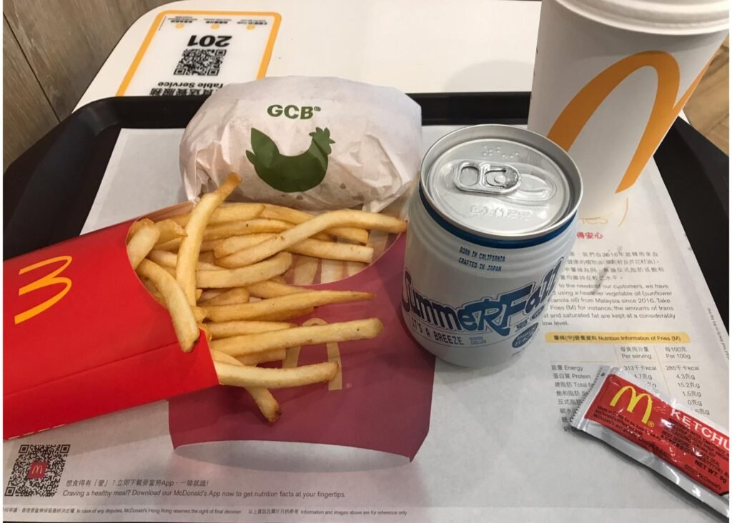 作者親自用麥當勞配Summer Fall