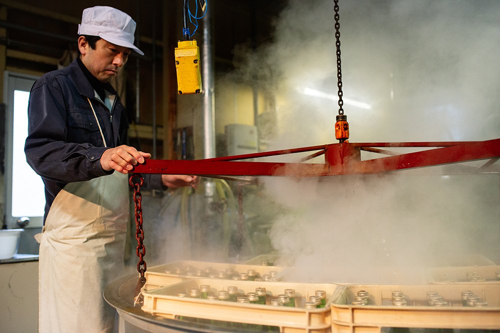 瓶火入操作場面